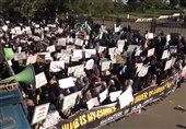 Pakistani Women Rally in Karachi against Indian State Hijab Ban (+Video)