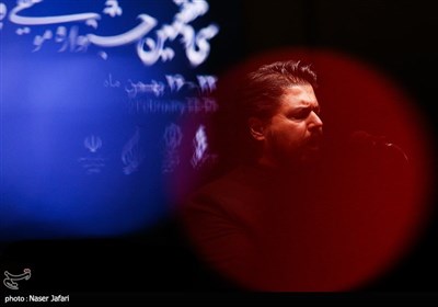 پوریا اخواص در هفتمین شب جشنواره موسیقی فجر