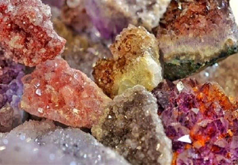 خام فروشی تنها سهم استان خراسان جنوبی از اقتصاد سنگ‌های معدنی
