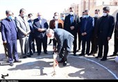 وزیر بهداشت در اصفهان: گسترش خدمات سلامت برای مردم یکی از اهداف مهم دولت مردمی است