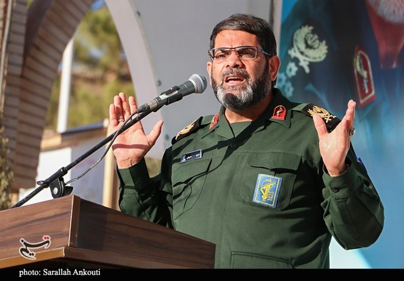 فرمانده سپاه استان کرمان: خط‌کشی سیاسی را باید در خدمت به مردم کنار گذاشت