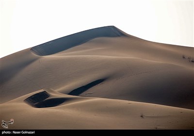 Ebu Guveyr Çölü-Dehloran Bölgesi, İlam İli, İran