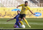 لیگ برتر فوتبال| پیروزی فولاد و تساوی در یک دیدار همزمان در نیمه اول