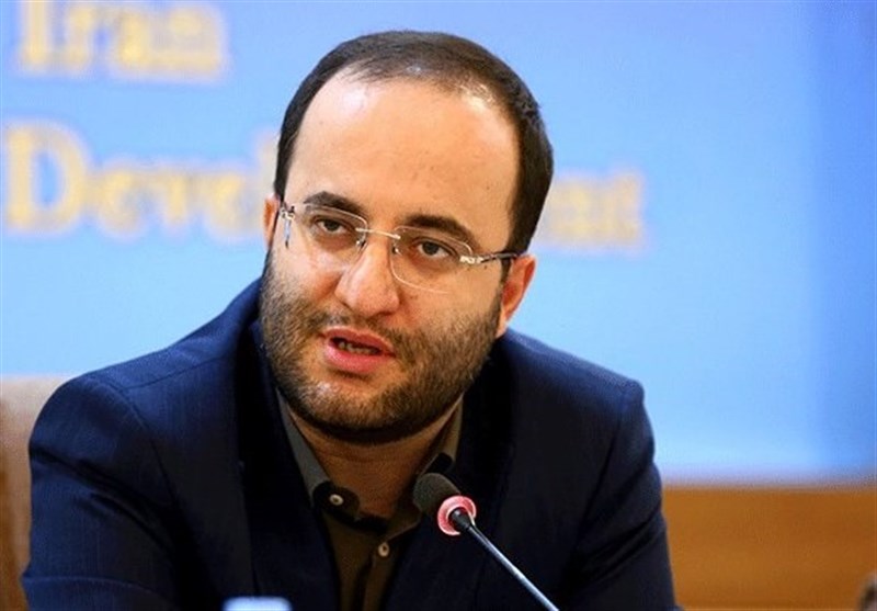 معاون وزیر راه: در مسکن مهر به فرهنگ عفاف و حجاب توجه نشد