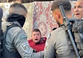 حمله نظامیان رژیم اسرائیل به جوان فلسطینی مبتلا به سندروم داون + فیلم