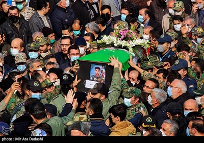 تشییع شهدای سانحه سقوط جنگنده در تبریز