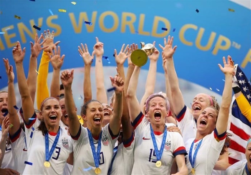 برابری دستمزد بازیکنان تیم ملی فوتبال زنان آمریکا با مردان/ دریافت خسارت 24 میلیون دلاری