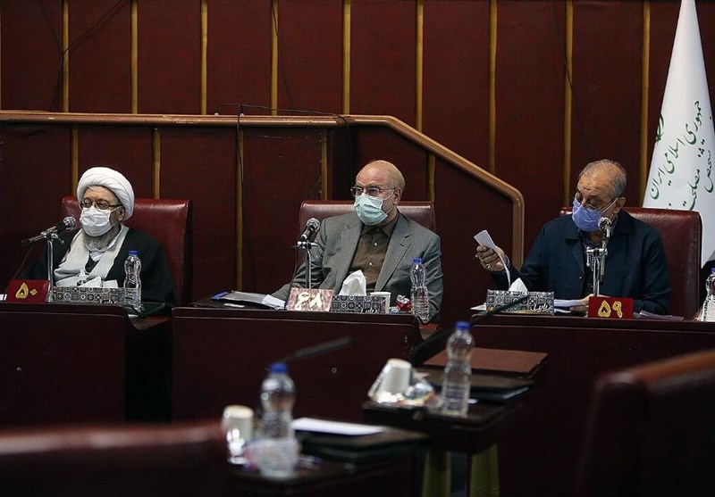 بررسی الزام پاسخگویی رئیس جمهور و وزرا به تذکرات مجلس در مجمع تشخیص مصلحت نظام