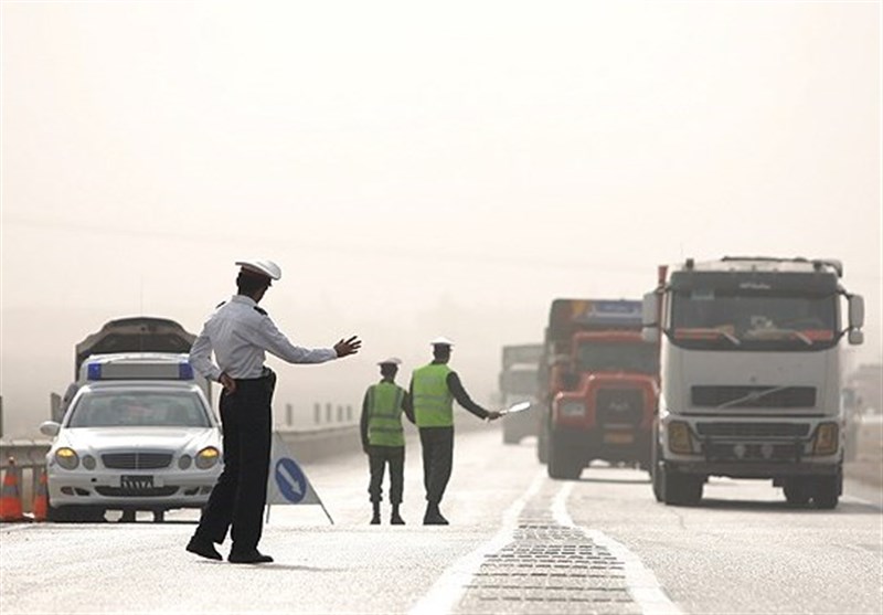 تردد تانکرهای حامل سوخت ازمحور آزاد راه خرم‌آباد - بروجرد ممنوع شد