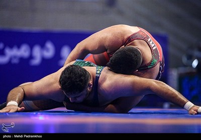 کشتی فرنگی قهرمانی آسیا| غایب المپیک، تنها طلایی ایران در آسیا/ ملی‌پوش ایران با یک باخت برنزی شد! 