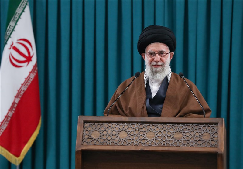 امام خامنه‌ای: تولید دانش‌بنیان و اشتغال‌آفرین موجب پیشرفت محسوس در همه اهداف اقتصادی خواهد بود