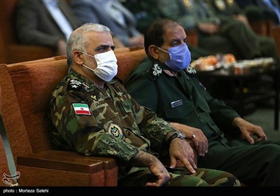 مراسم تکریم ومعارفه ارشد نظامی آجا در استانهای اصفهان، یزد و چهارمحال