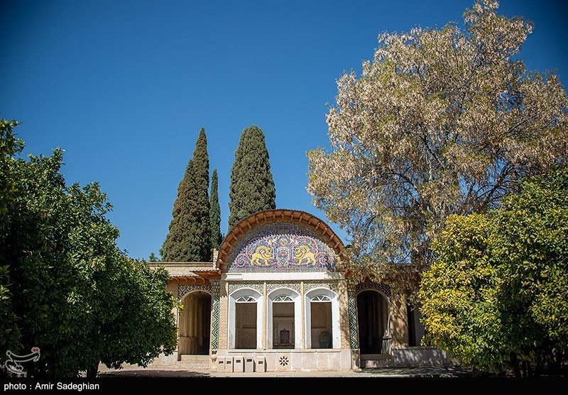 سرزمین مادری / باغ ارم شیراز 