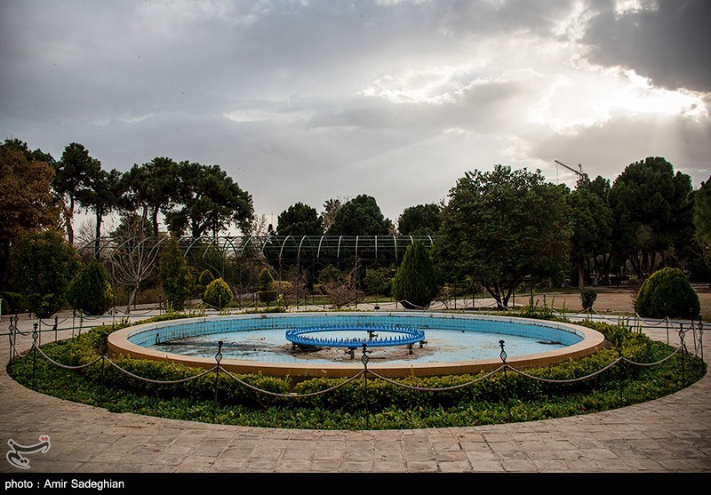 سرزمین مادری / باغ ارم شیراز 