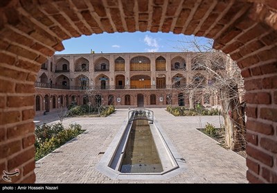 سرزمین مادری / مسجد و مدرسه صالحیه قزوین 