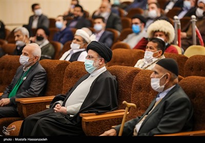 نشست رئیس جمهور با نخبگان، علما، خانواده، ایثارگران و جمعی از اقشار مختلف مردم استان گلستان