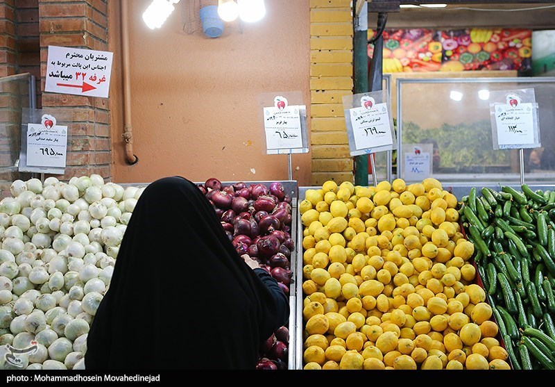 ورود تعزیرات به گران‌فروشی و چندنرخی بودن میوه در بازار قزوین