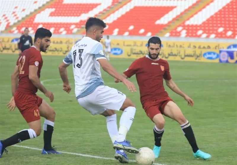 لیگ برتر فوتبال| تساوی سه دیدار همزمان در 45 دقیقه اول