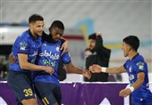 لیگ برتر فوتبال| برتری استقلال مقابل گل‌گهر در نیمه اول
