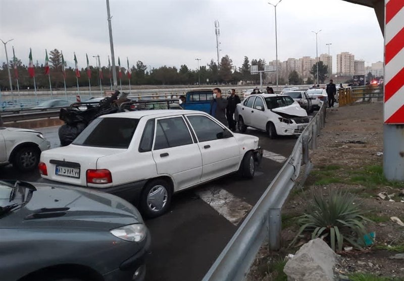 2 کشته و 11 زخمی در تصادف بزرگراه الغدیر