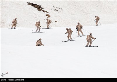 تمرین اسکی نیروهای تیپ ویژه صابرین