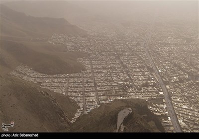 تصاویر هوایی از هجوم ریزگردها به خرم آباد
