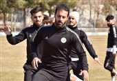کاپیتان ماشینسازی: مسئولان آذربایجانشرقی به وضع نابسامان تیم پایان بدهند/ پاداش حامی جدید مالی به بازیکنان