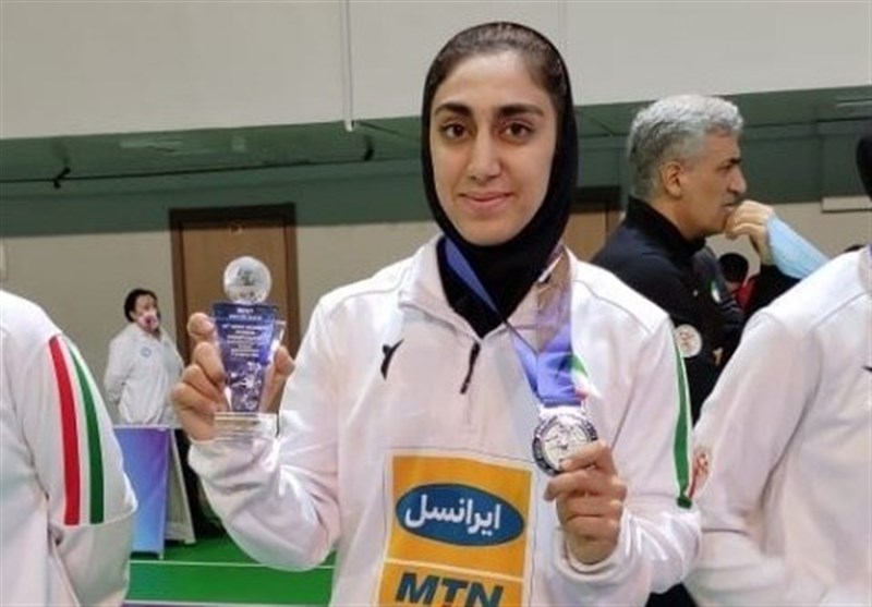 Iran’s Veisi Chosen as Asian Women&apos;s Junior Handball Championship Best Right Back