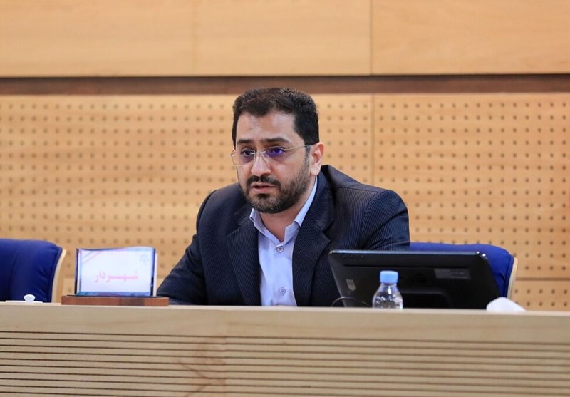 9 عضو شورای شهر به شهردار مشهد تذکر دادند