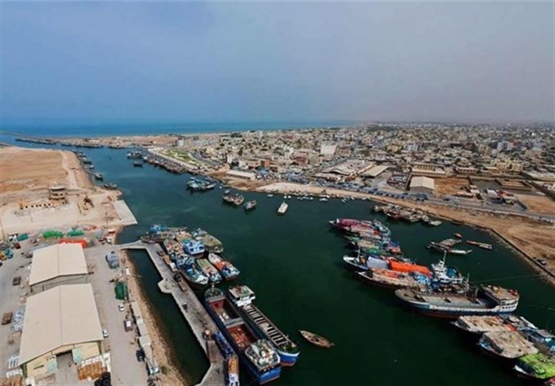 بنادر جنوب استان بوشهر به‌عنوان کانون صادرات به کشورهای حوزه خلیج‌فارس تجهیز می‌شود
