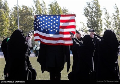  مراسم صبحگاه مشترک نیروی انتظامی تهران بزرگ 