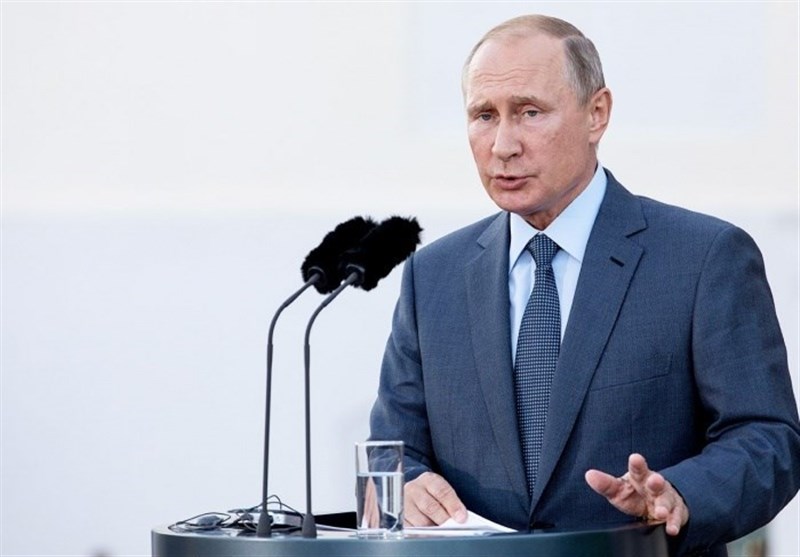 Putin Orders Retaliatory Sanctions against West: Kremlin