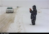 بارش برف در البرز/ ترافیک سنگین در آزادراه کرج ـ تهران/ مدارس طالقان و آسارا تعطیل شد