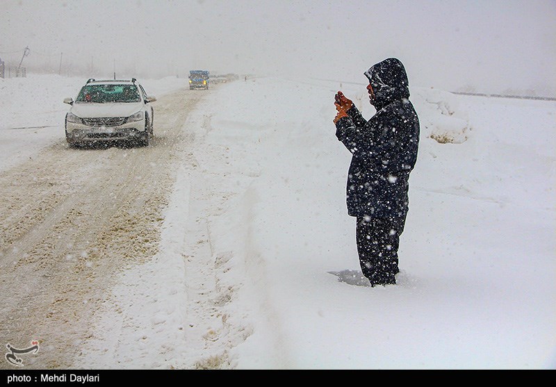 برف و کولاک مهمان نوروز 1401 در استان اردبیل/ هلال احمر به 2123 دستگاه خودرو امدادرسانی کرد