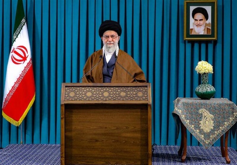 Ayatollah Khamenei Highlights Importance of Boosting Production, Creating Jobs in Iran