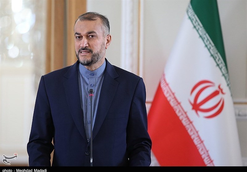 Iran Neutralizing Sanctions without Abandoning Talks: FM