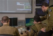 افشاگری رسانه صهیونیست: تلفن همراه اکثر اسرائیلی‌ها هک شده است