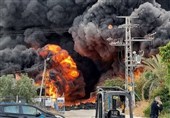 آتش سوزی گسترده در منطقه صنعتی اراضی اشغالی