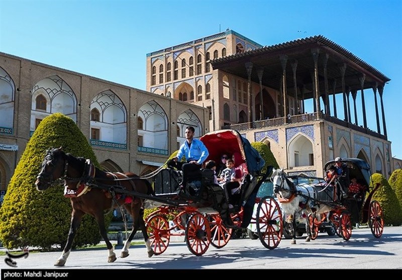 آغاز هفته‌ فرهنگی اصفهان با شعار &quot;شهر زنده، شهر زندگی&quot;