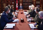 تشدید بحران سیاسی در تونس با اقدام قیس سعید در انحلال پارلمان