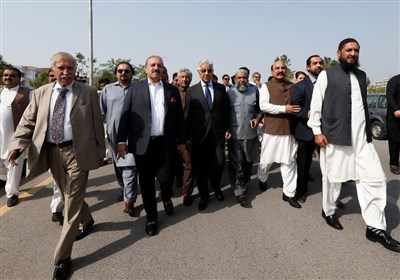  درخواست عمران‌خان از رئیس‌جمهور پاکستان برای انحلال پارلمان 