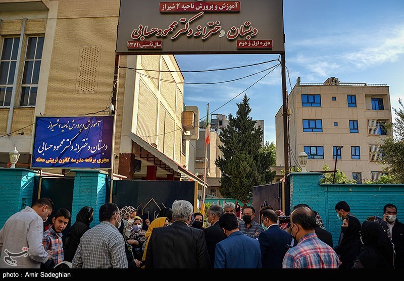 250 ناظر در شهر تهران ثبت‌نام دانش‌آموزان را نظارت می‌کنند