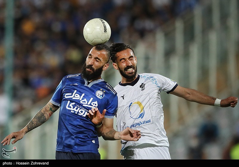 Esteghlal Misses Golden Chance to Go Eight Points Clear: IPL