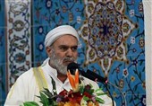 فیلم| امام جمعه اهل سنت شیراز: اقدامات تروریستی ترفند استکبار برای شکست وحدت بین شیعه و سنی است