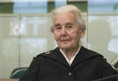 &quot;اورسولا هاوربک&quot; پیرزن 93 ساله آلمانی که به خاطر &quot;نفی هلوکاست&quot; زندانی شد
