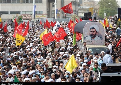 Thousands Bid Farewell to Martyred Cleric in Mashhad