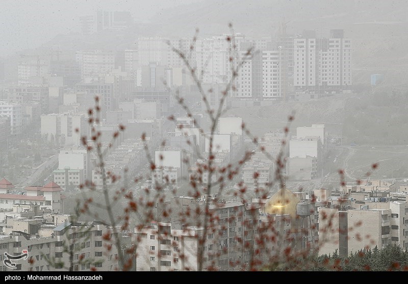 وضعیت هوای تهران 1402/04/13؛ تداوم تنفس هوای &quot;ناسالم برای گروه‌های حساس&quot;