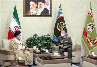  وزیر اطلاعات با فرمانده ارتش دیدار کرد 