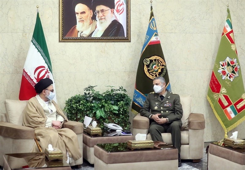 وزیر اطلاعات با فرمانده ارتش دیدار کرد