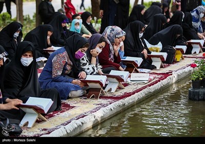 مراسم جزء خوانی قرآن کریم در چهارباغ اصفهان